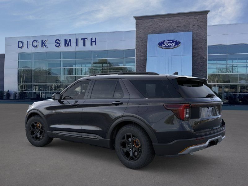 New 2026 Agate Black Metallic Ford Tremor® image 4