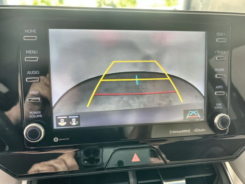 Used 2022  Toyota LE image 22