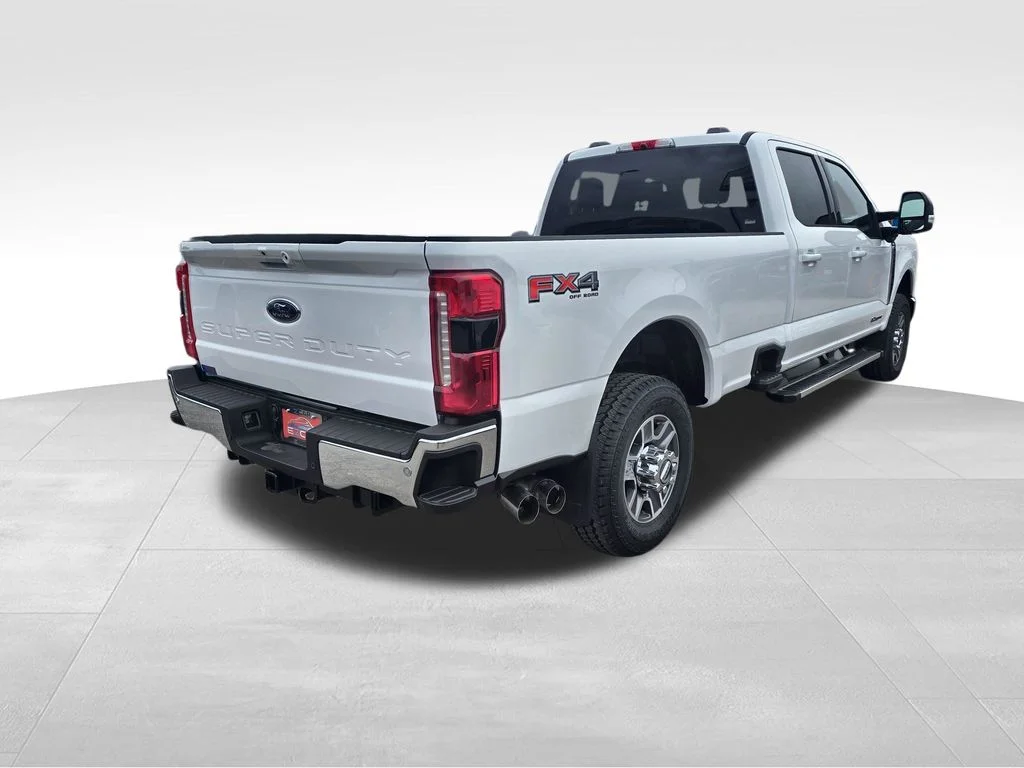 New 2026 Oxford White Ford F-350® Lariat® image 7