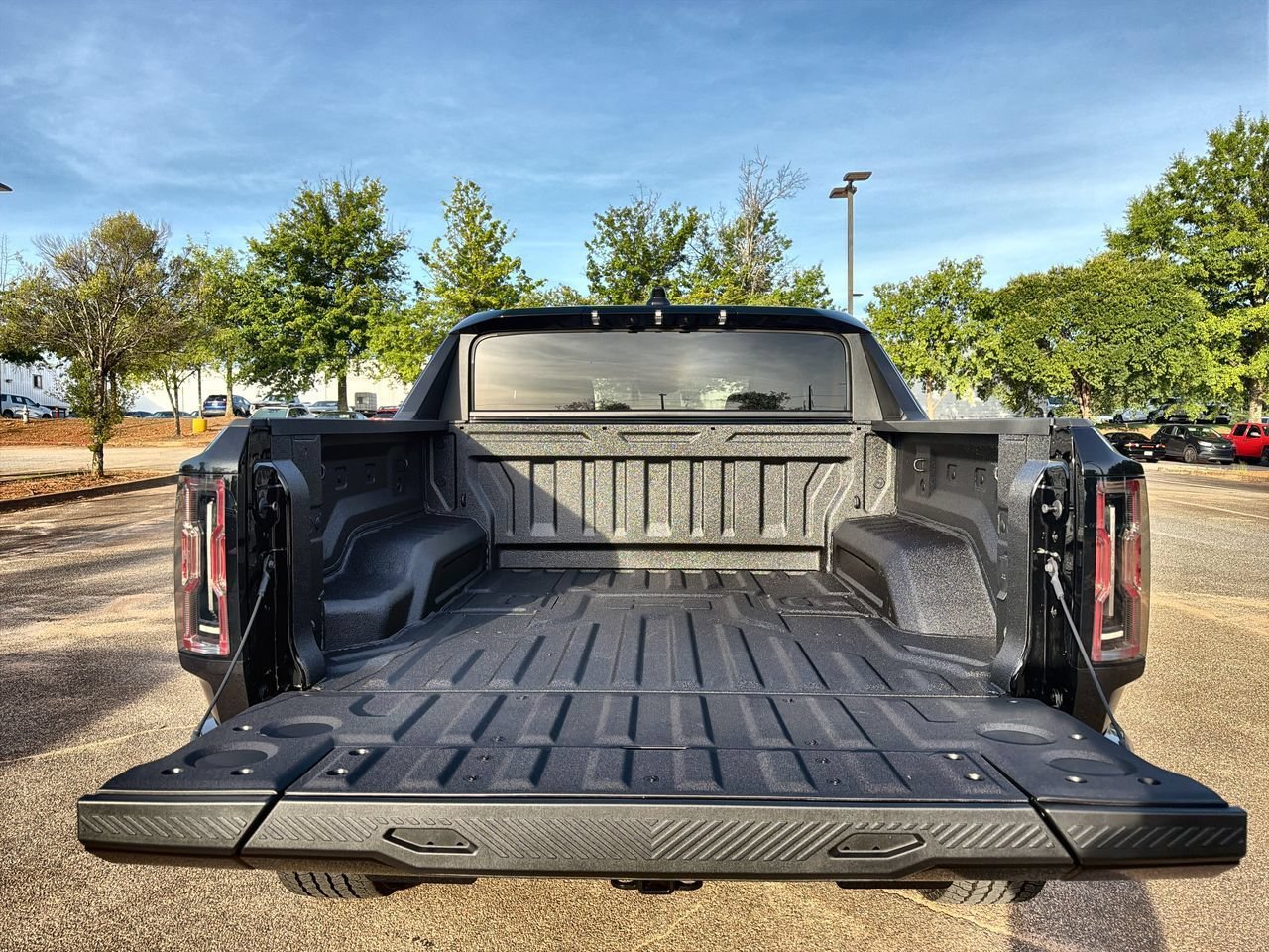 New 2026 Void Black GMC 2X image 21
