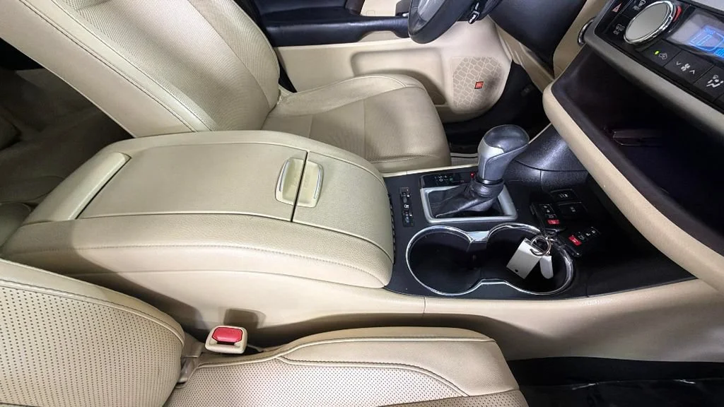 Used 2019 White Toyota Limited image 39