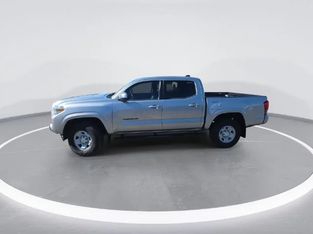 Used 2020 Silver Toyota SR image 5
