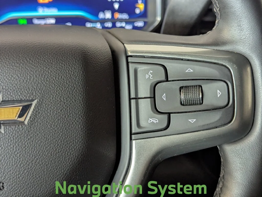 Used 2023 White Chevrolet LT image 19