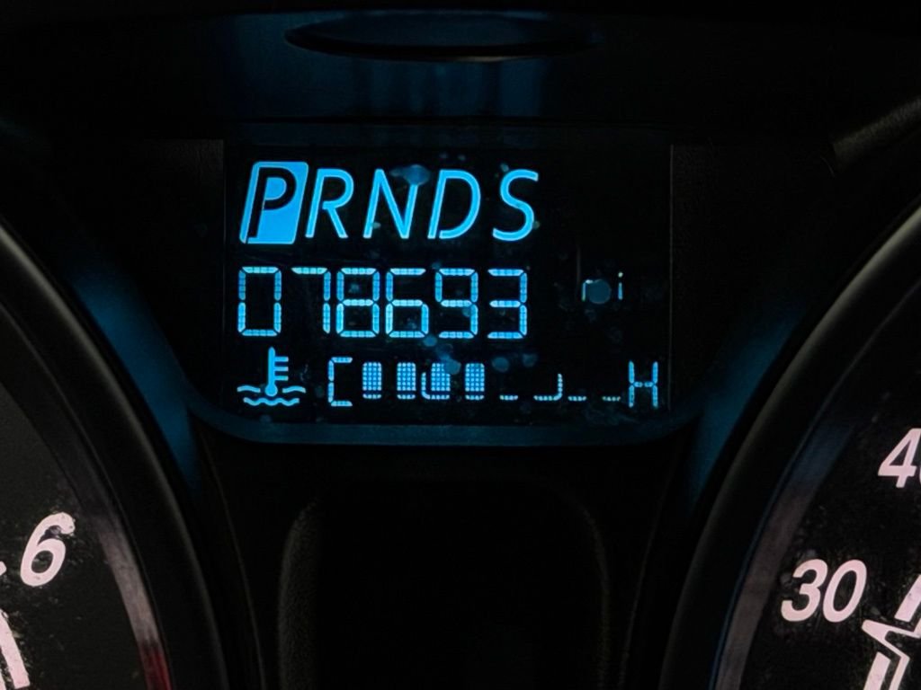 Used 2019 White Ford SE image 15
