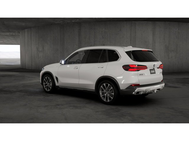 New 2026 Alpine White BMW xDrive40i image 2
