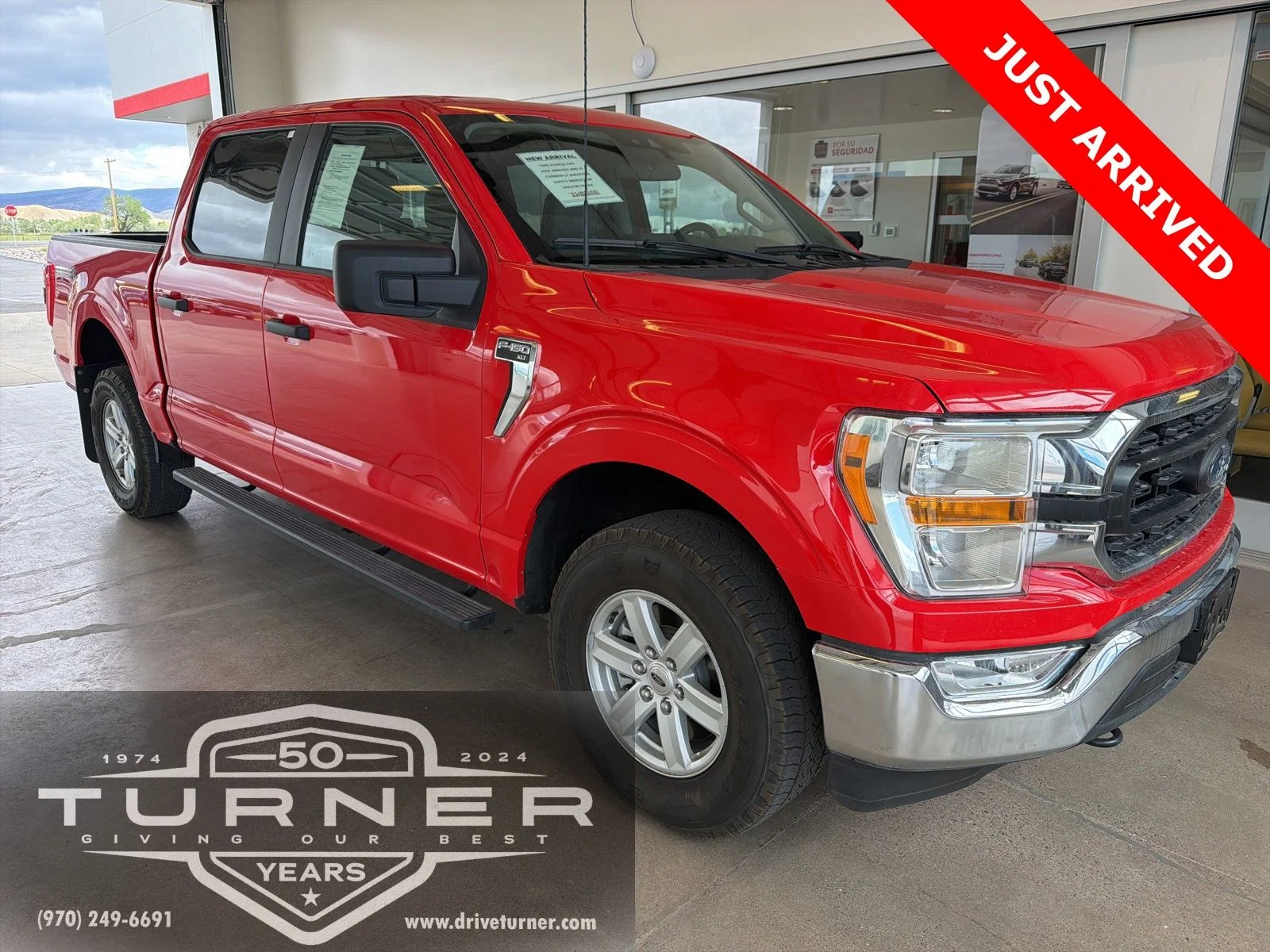 2022 Ford F-150 XLT 4x4 SuperCrew 145 in's photo