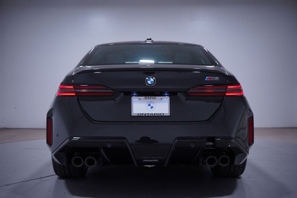New 2027 Black Sapphire Metallic BMW Base image 4
