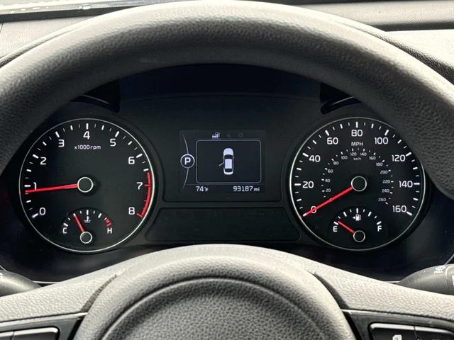 Used 2016 Gray Kia LX image 23
