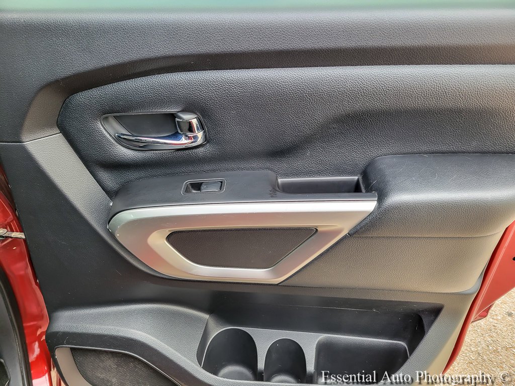 Certified Used 2019 Cayenne Red Metallic Nissan SV image 18