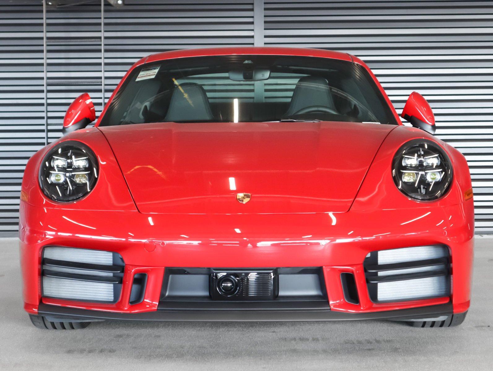 2025 Porsche 911 S - Photo 8