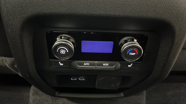 Used 2026 Ocean Blue Metallic Buick Avenir image 39