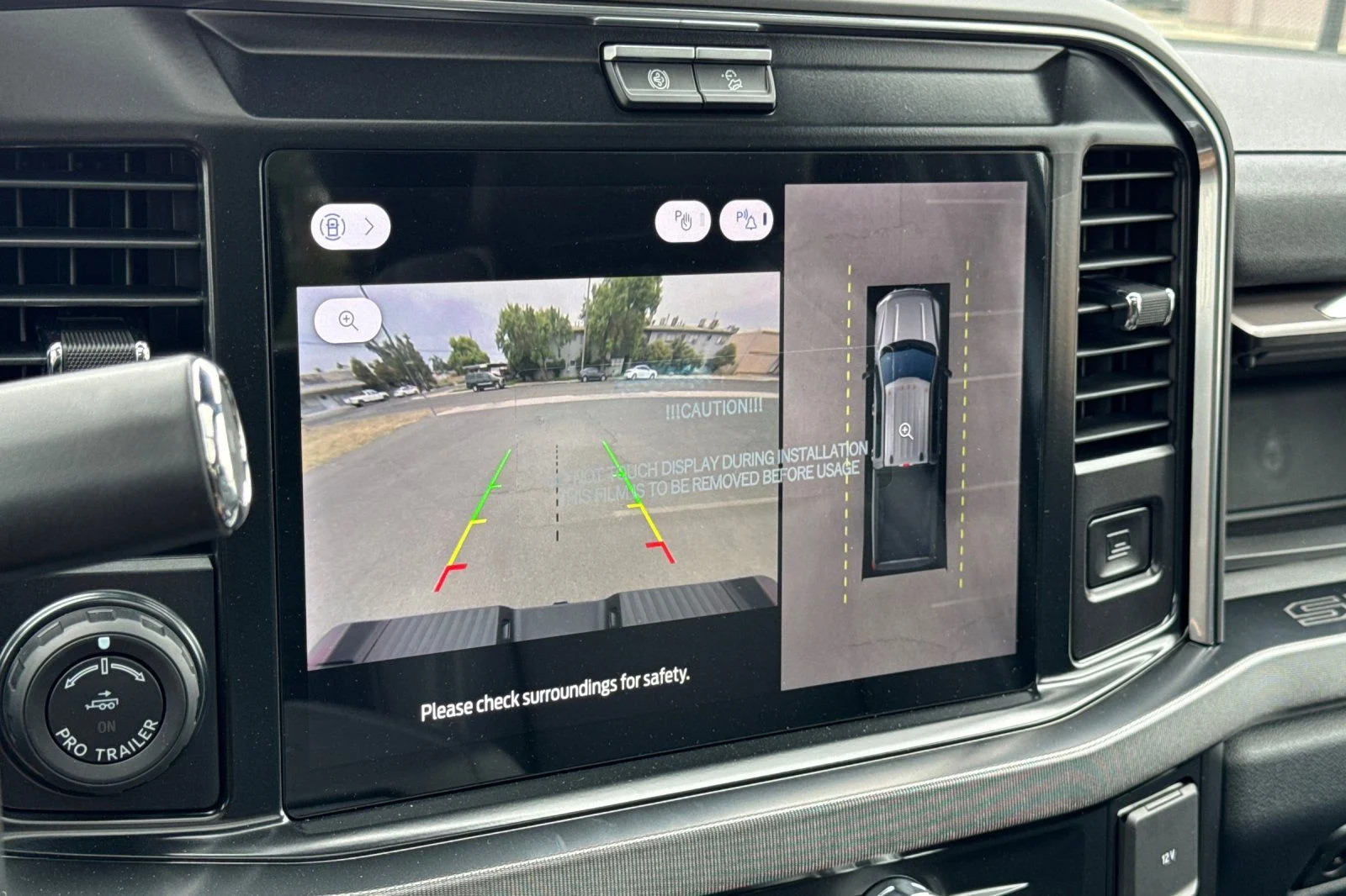 New 2026 Glacier Gray Metallic Tri-Coat Ford F-350® Platinum® image 21