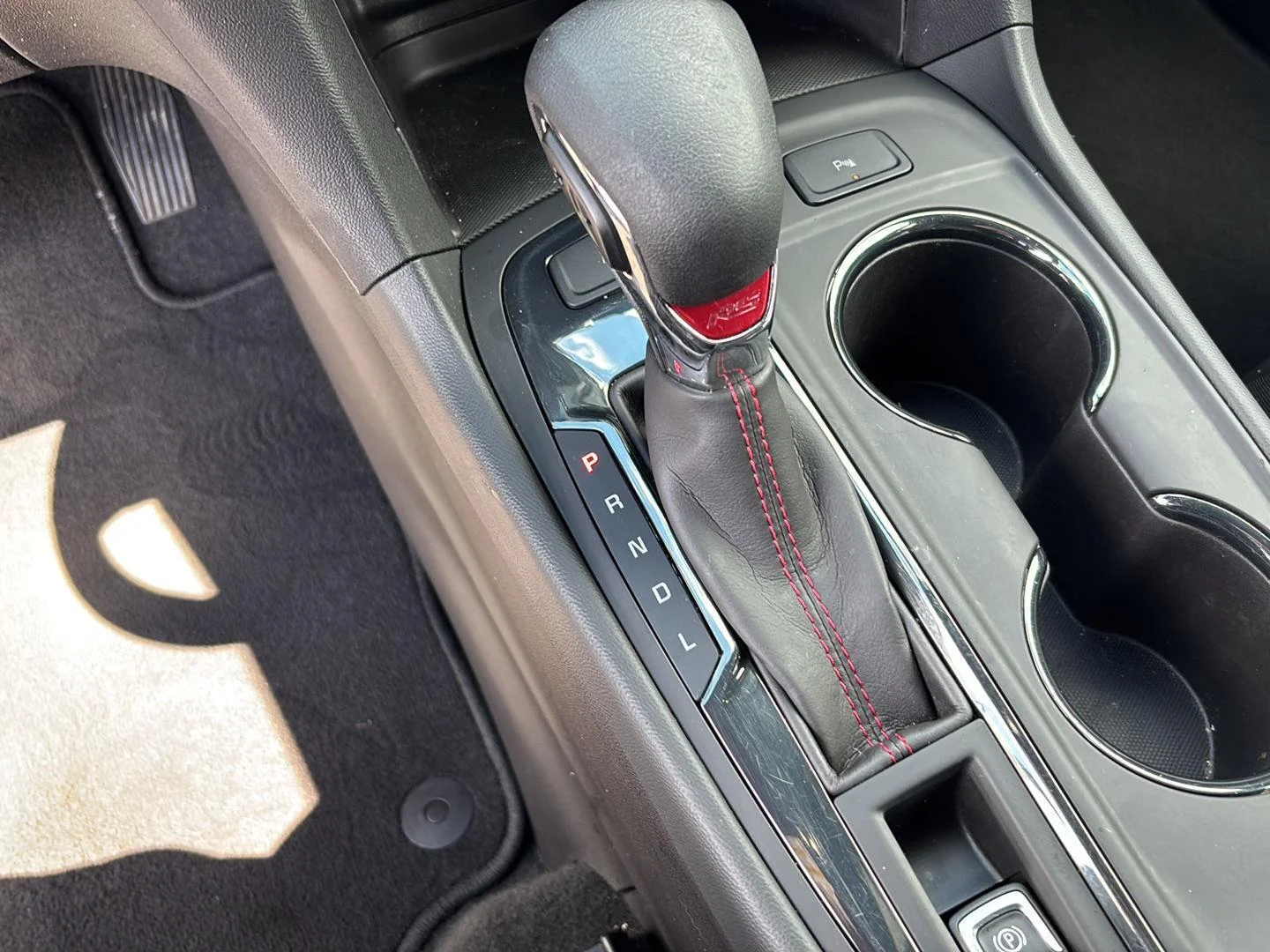 Used 2024 Lakeshore Blue Metallic Chevrolet RS image 24