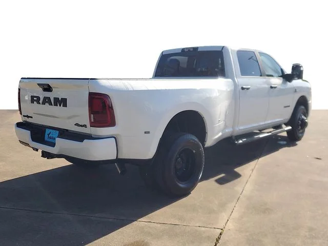 New 2026 Bright White Clear-Coat Exterior Paint RAM Big Horn image 4