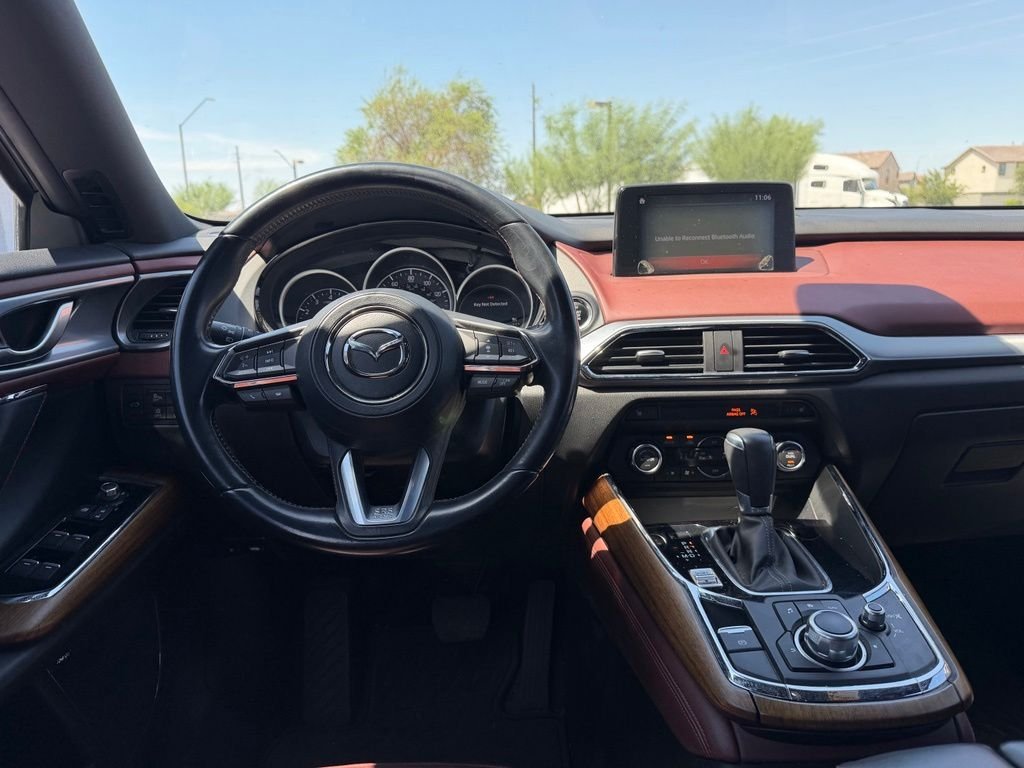 Used 2017 White Mazda Signature image 14