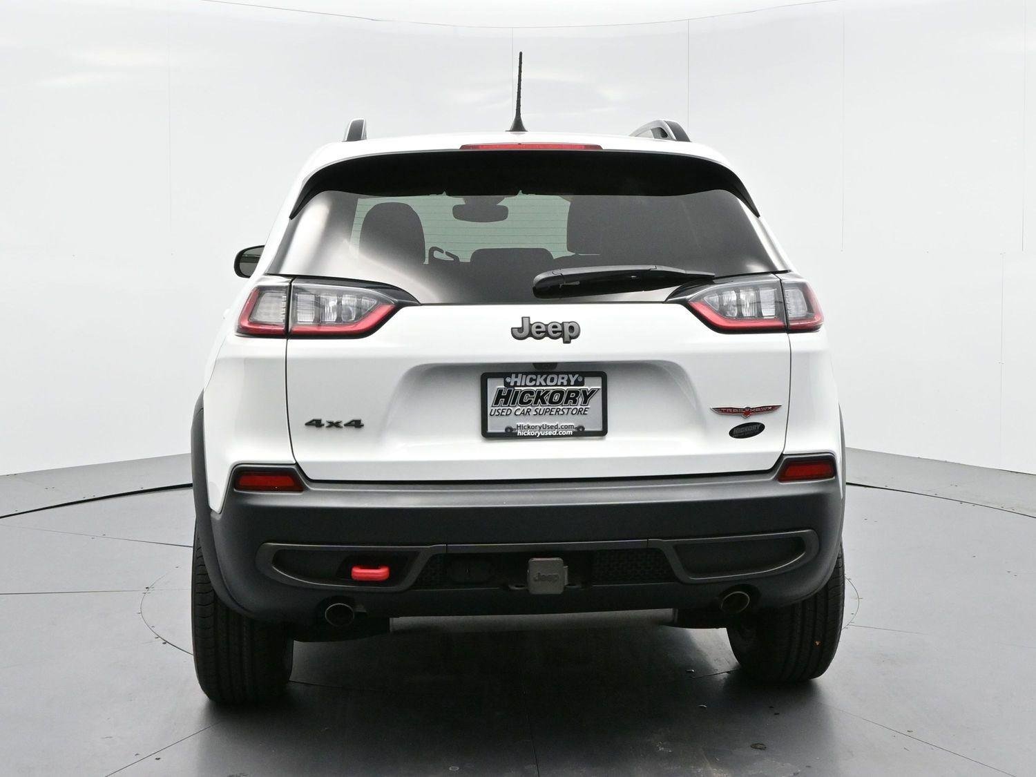 Used 2022 White Jeep Trailhawk image 6