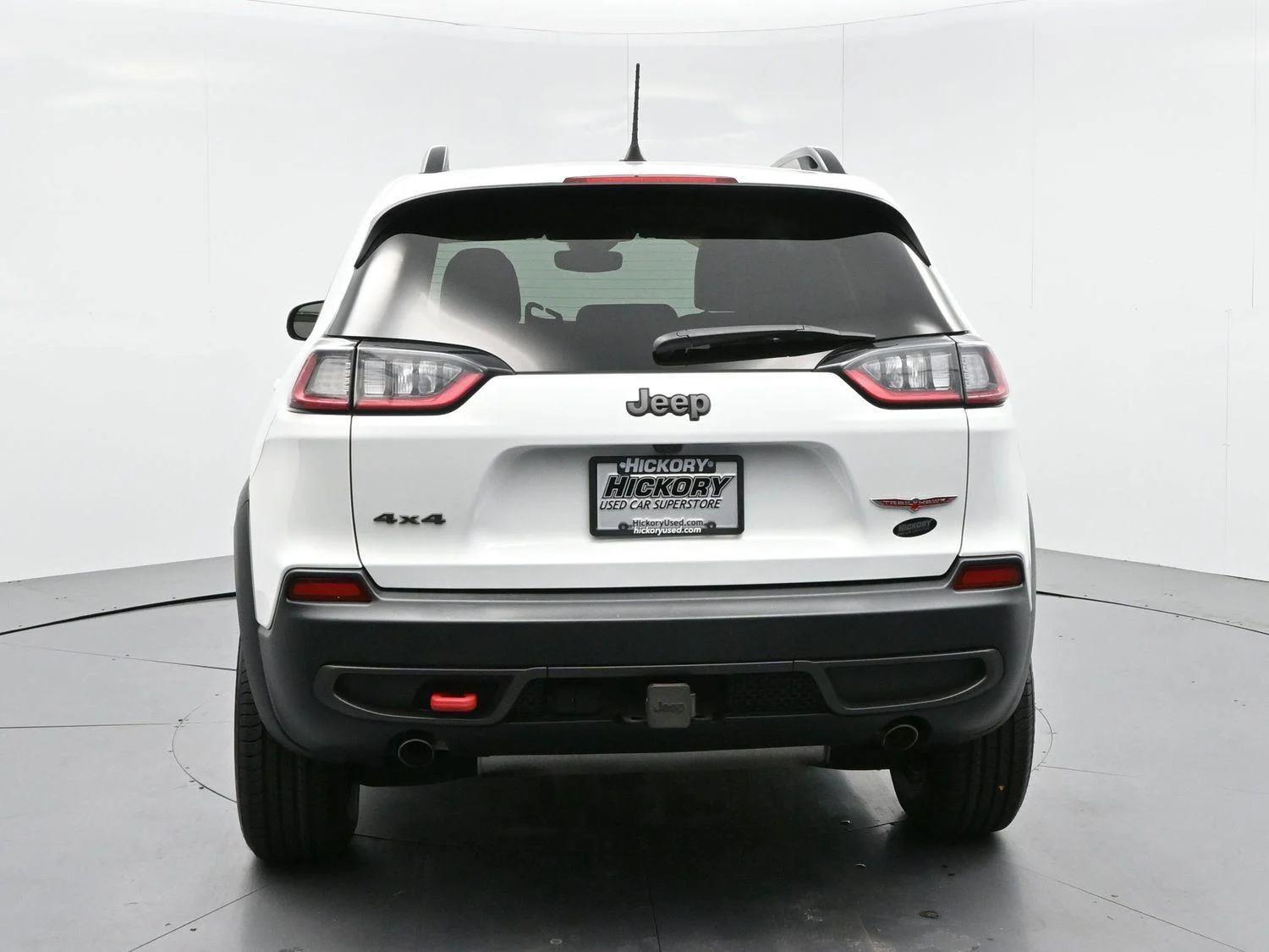 Used 2022 White Jeep Trailhawk image 6