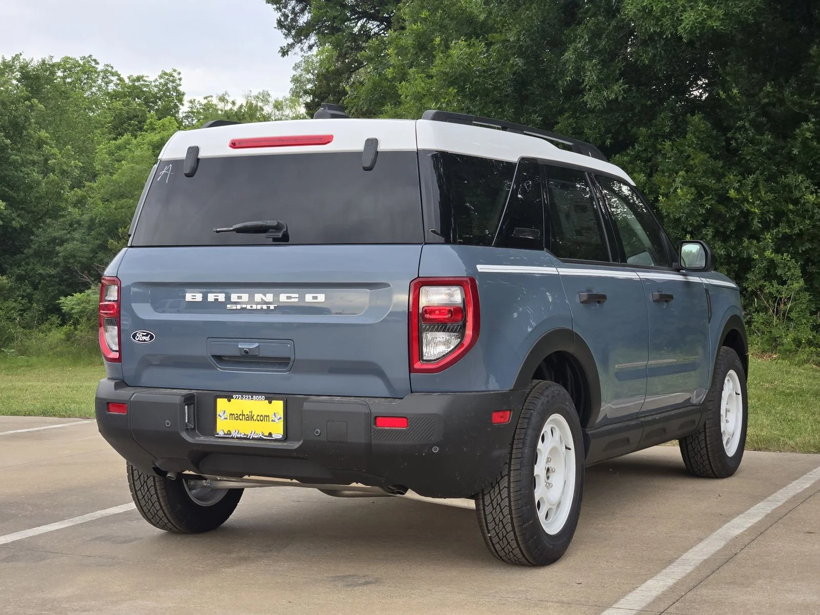 New 2026 Azure Gray Metallic Tri-Coat Ford Heritage image 4
