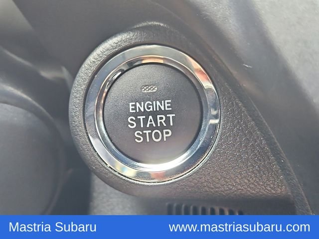 Used 2025 Pearl Subaru Premium image 18