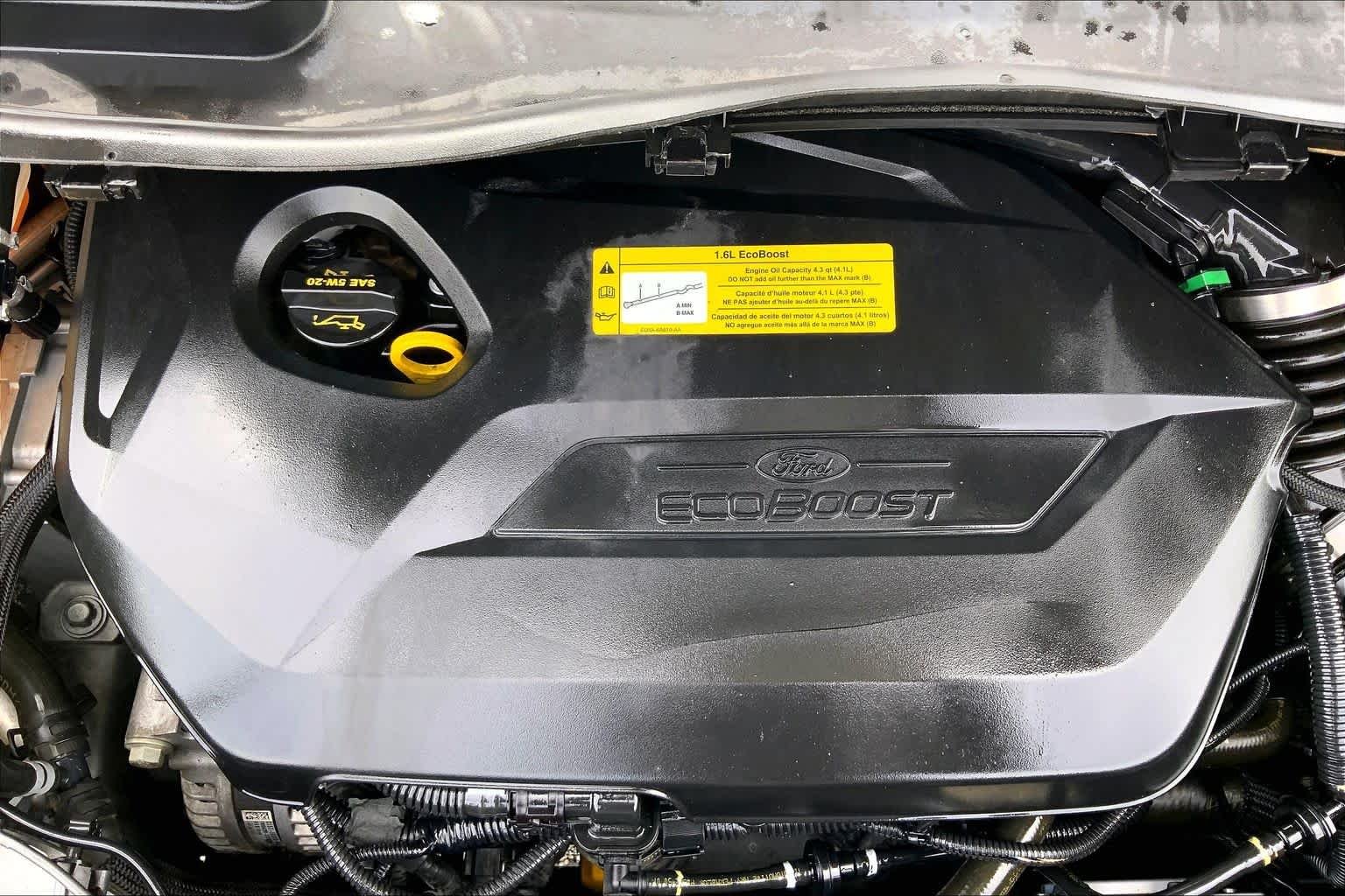 Used 2014 Sterling Gray Metallic Ford SE image 32