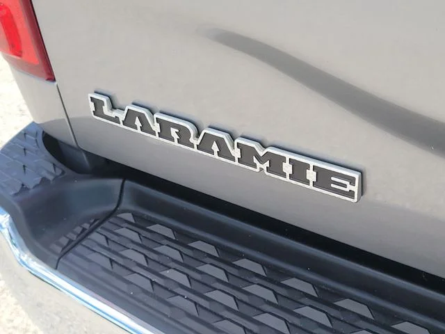 Used 2019 Silver Ram Laramie image 11