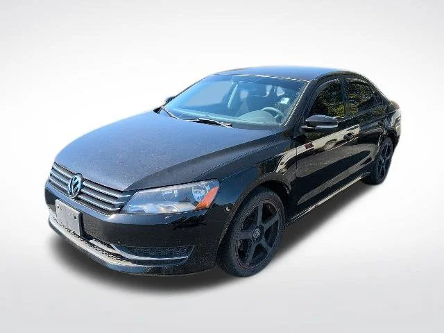 Used 2015 Black Volkswagen 1.8T S image 3