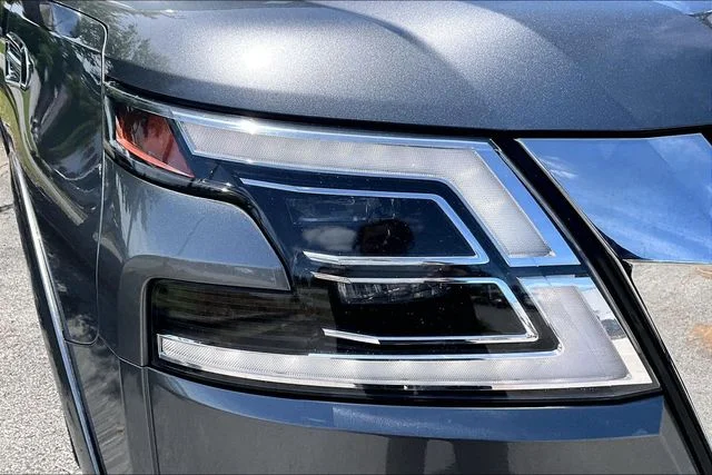 Used 2023 Gray Nissan Platinum image 32