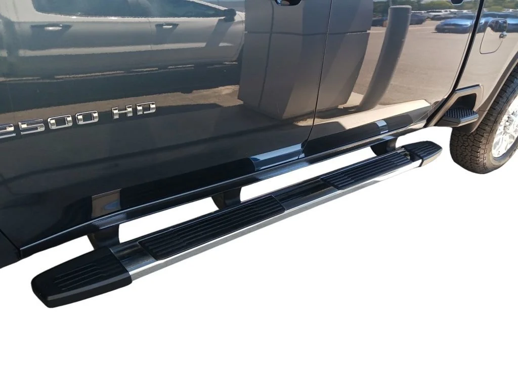Used 2020 Shadow Gray Metallic Chevrolet High Country image 8
