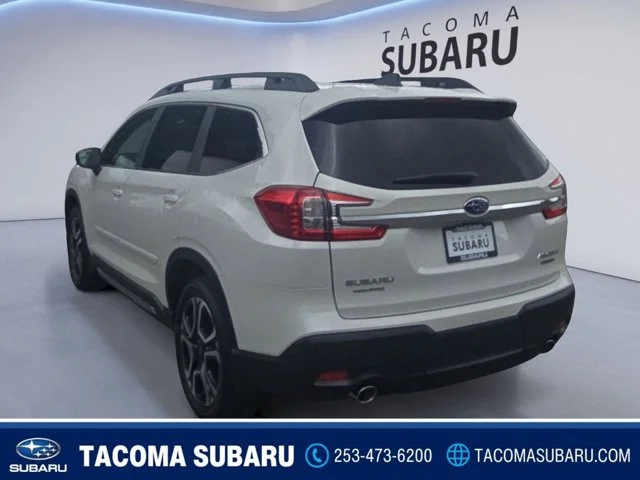 New 2026 CRYSTAL WHITE PEARL Subaru Limited 7-Passenger image 3