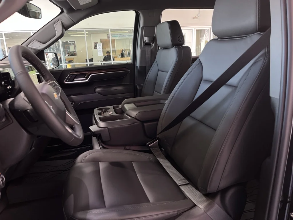 2026 Chevrolet Silverado 1500 LT - Photo 12
