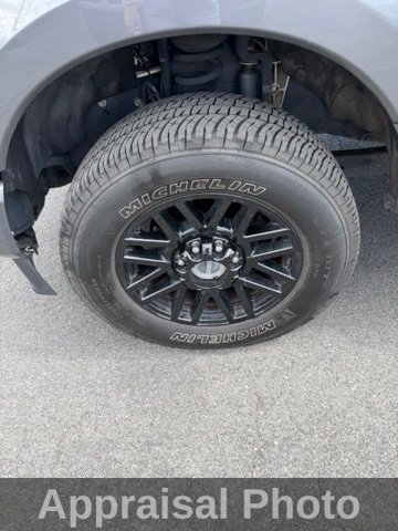 Used 2022 Gray Metallic Ford LARIAT image 44