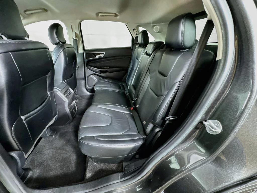 Used 2016 Gray Ford Titanium image 29