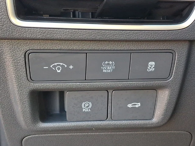 Used 2024 Blue Hyundai SEL image 23