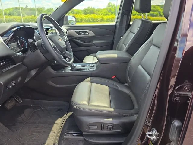 Used 2023 Black Cherry Metallic Chevrolet LT Leather image 10