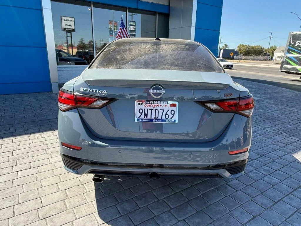 Used 2025 Gray Nissan SR image 9