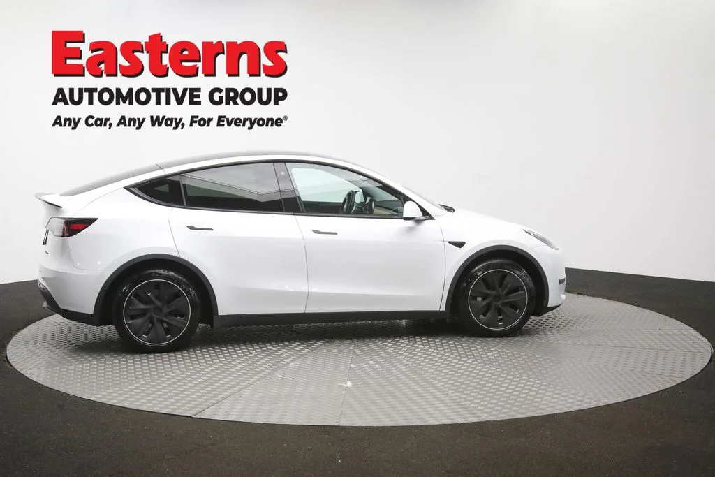 Used 2020 White Tesla Long Range image 39