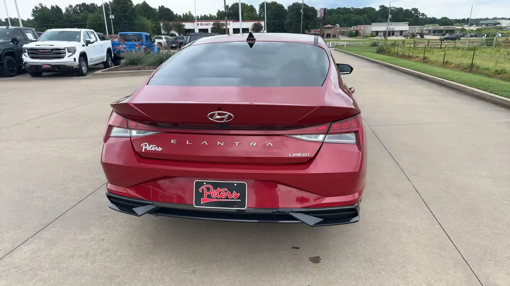 Used 2023 Scarlet Red Pearl Hyundai Limited image 8