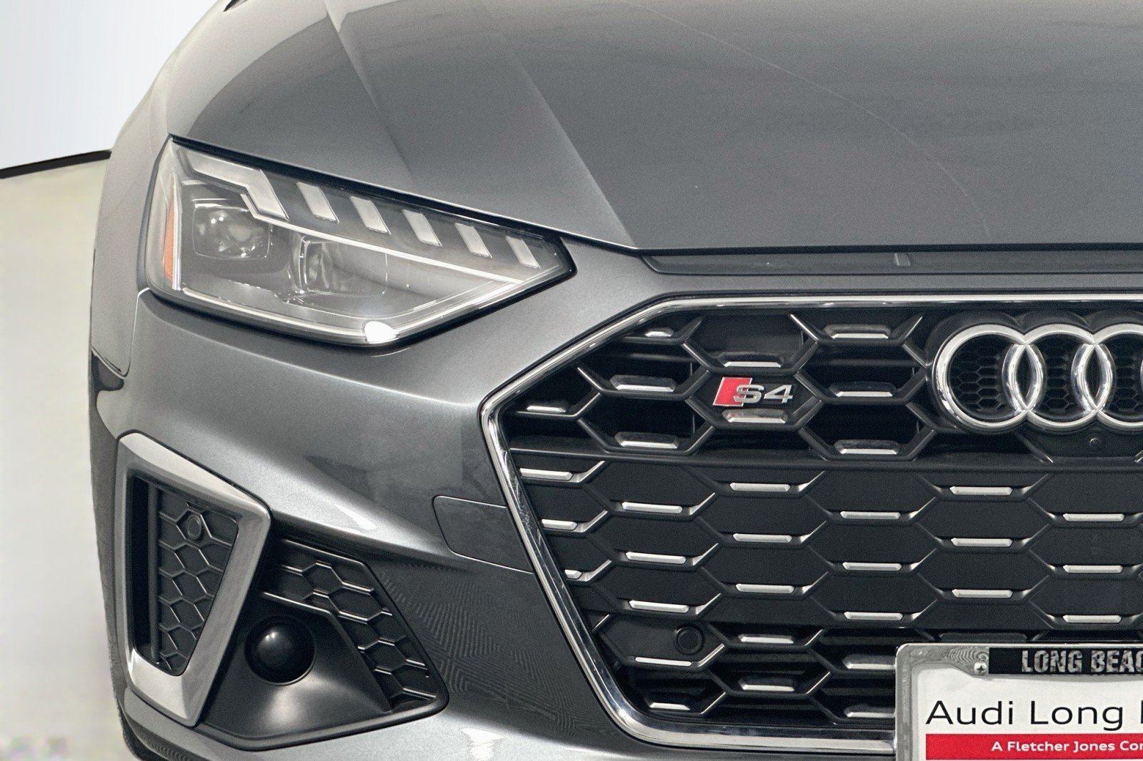 Used 2023 Daytona Gray Pearl Effect Audi Premium Plus image 15