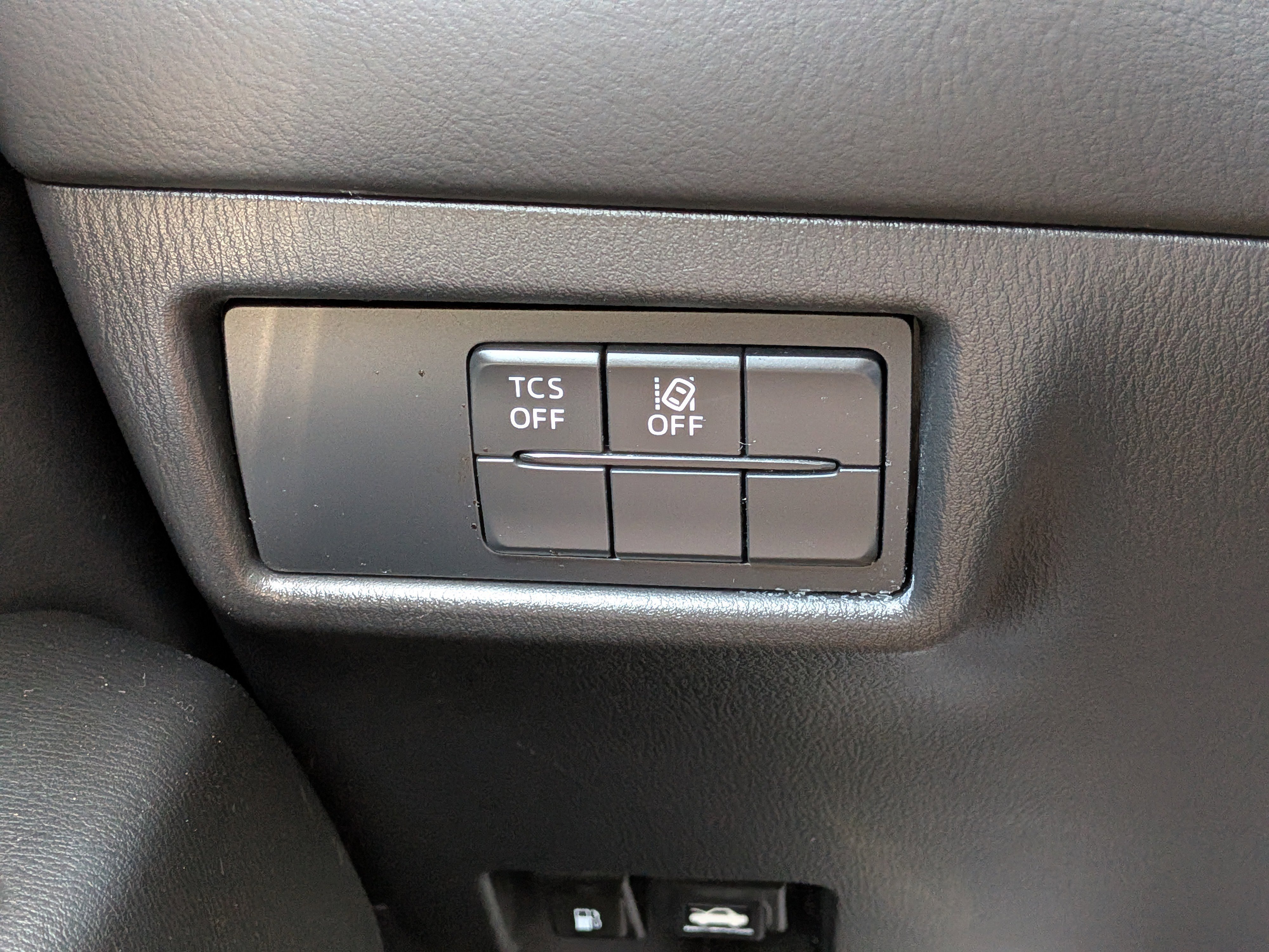 Used 2019 Machine Gray Metallic Mazda Touring image 22