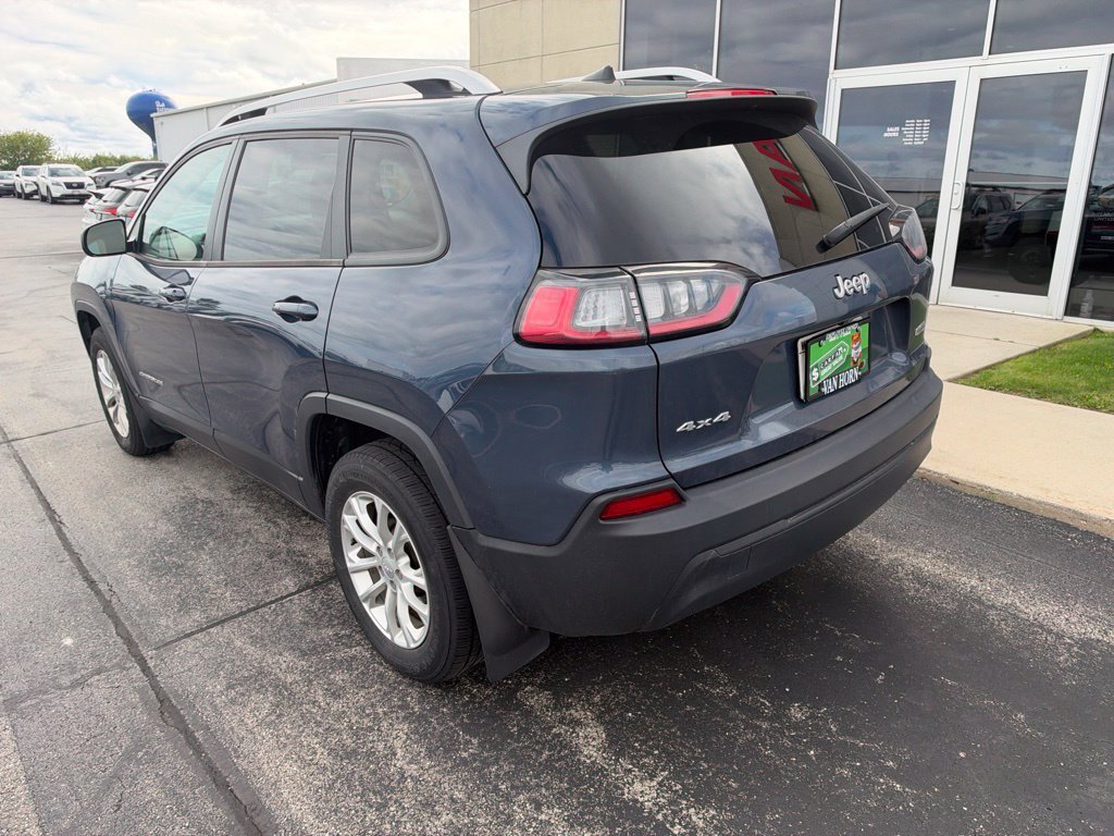 Used 2020 Slate Blue Pearlcoat Jeep Latitude image 6