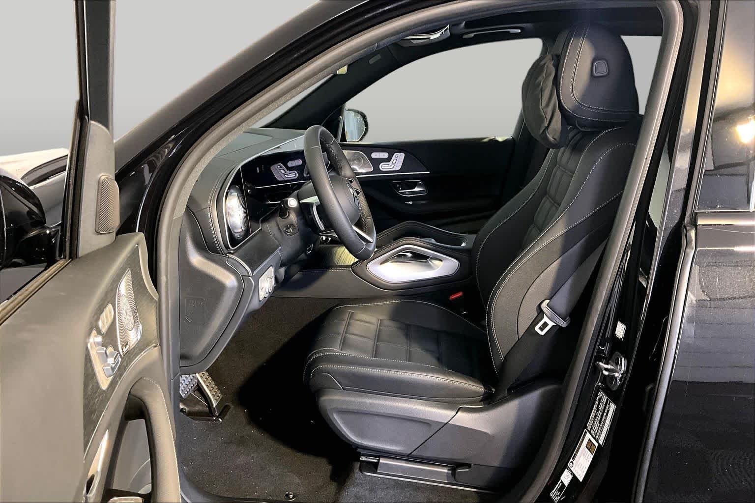 New 2027 Obsidian Black Metallic Mercedes-Benz GLE 450 image 13