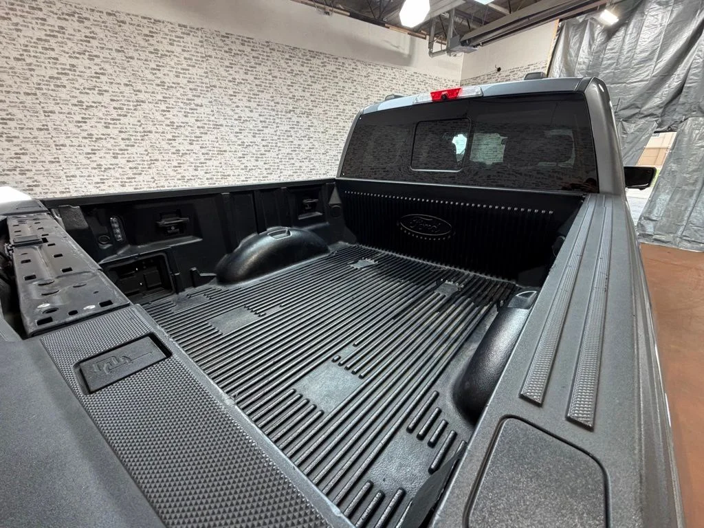 Used 2021 Gray Metallic Ford Platinum image 14