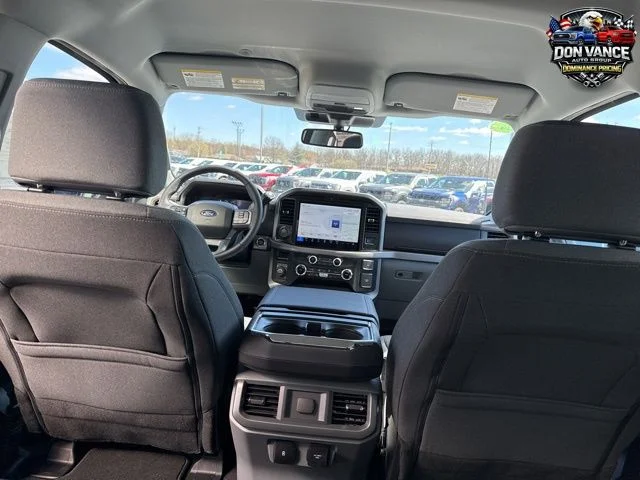 New 2025 Oxford White Ford XLT image 29