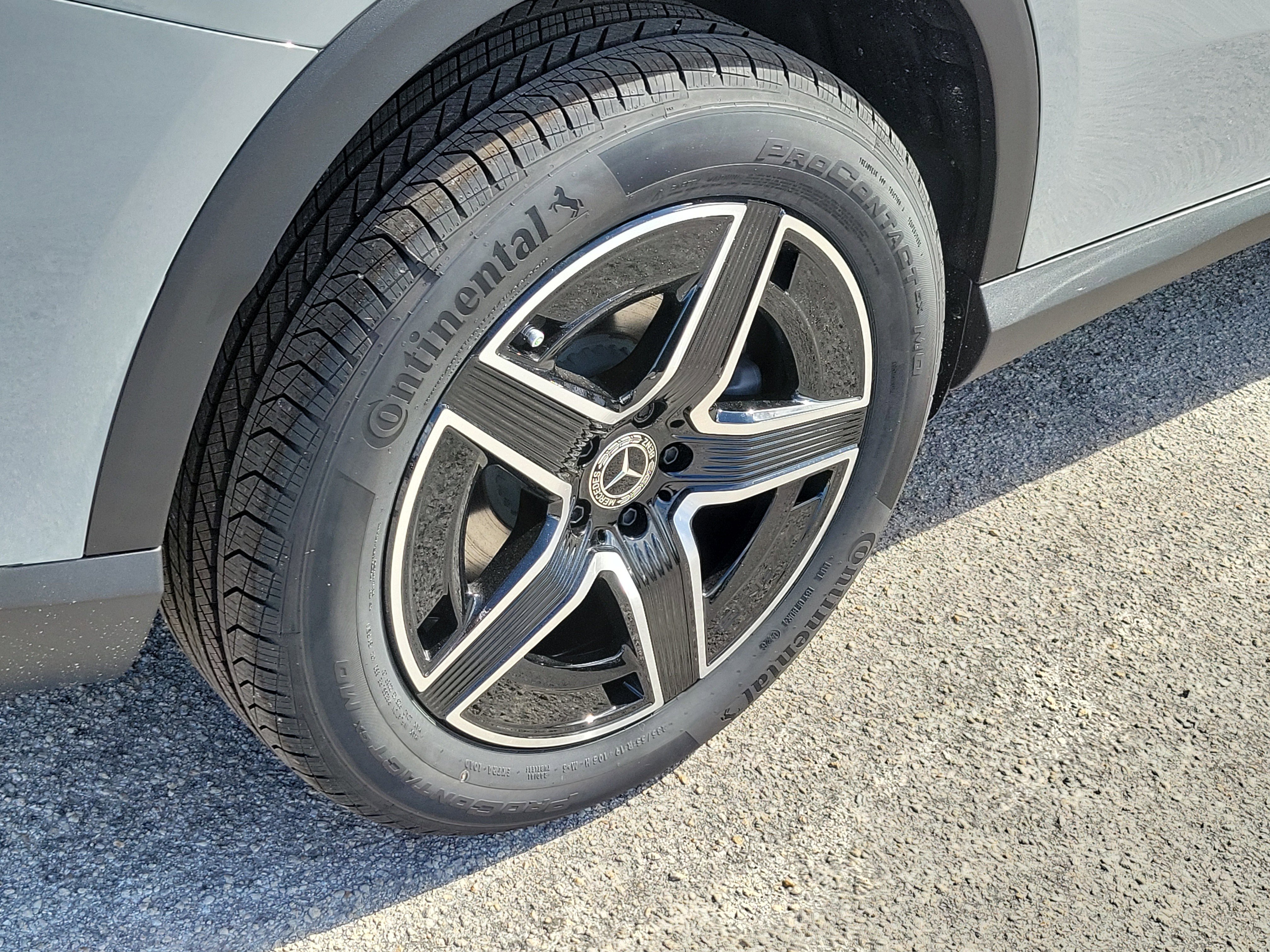New 2026 MANUFAKTUR Alpine Grey Mercedes-Benz GLC 300 image 7