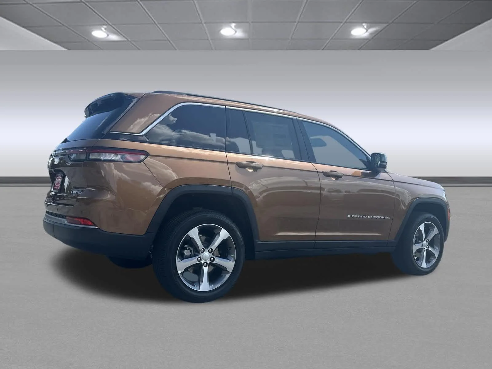 New 2026 Copper Shino Metallic Clear-Coat Exterior Paint Jeep Limited image 5