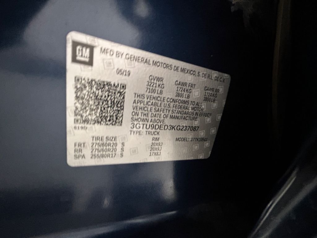 Used 2019 Blue GMC SLT image 20
