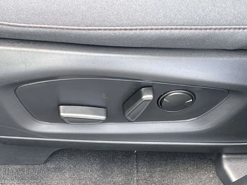 New 2027 Gray Ford Active image 14