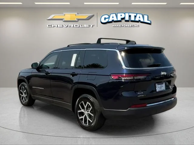 Used 2024 Black Jeep Limited image 3