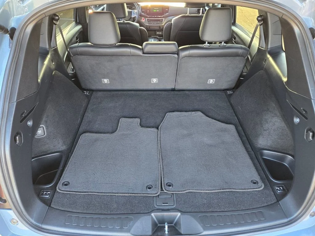 Used 2023 Gray Honda EX-L image 13