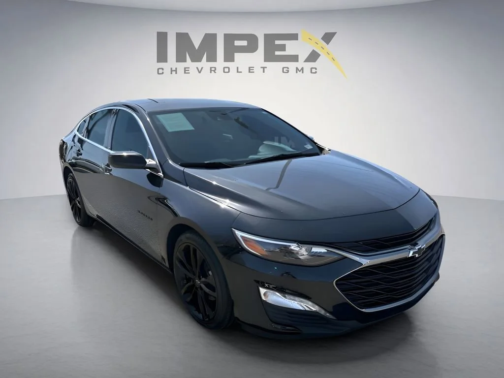 Used 2024 Mosaic Black Metallic Chevrolet 1LT image 7